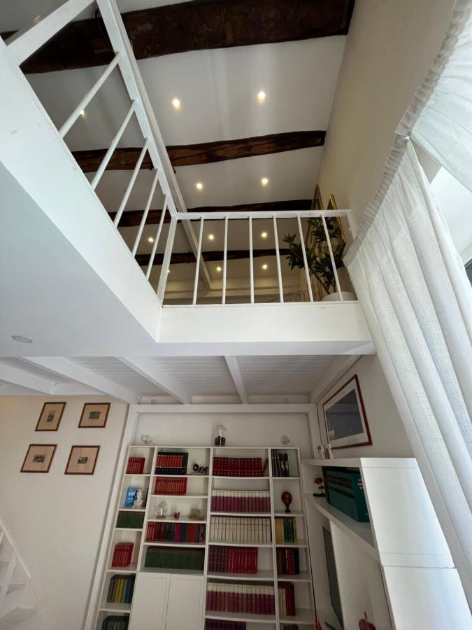 San Genna Pienzace Tu Apartment Napels Buitenkant foto